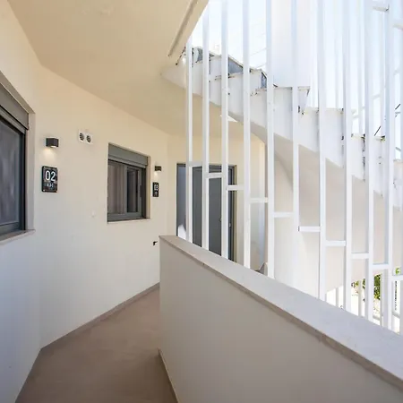 Apartment Point - Kallithies Village Square By Gm